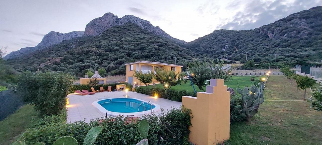 Indipendente con PISCINA USO ESCLUSIVO Siniscola Exterior foto