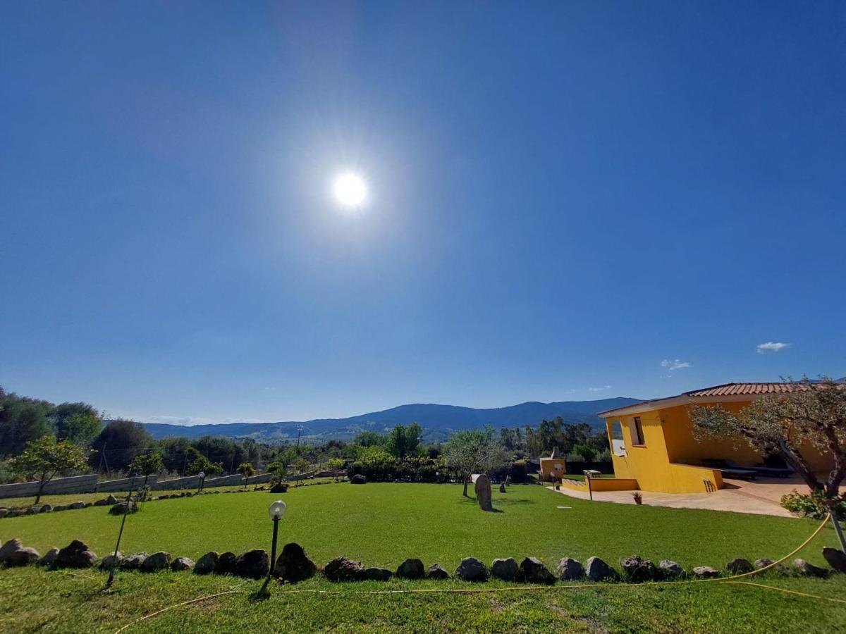 Indipendente con PISCINA USO ESCLUSIVO Siniscola Exterior foto